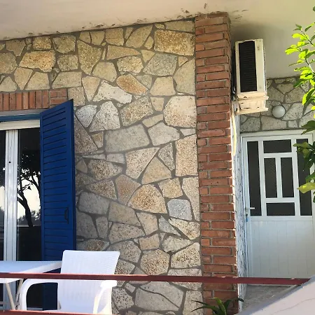 Kosta Baci Apartment *